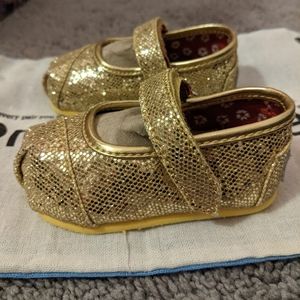 TOMS Infant Shoes